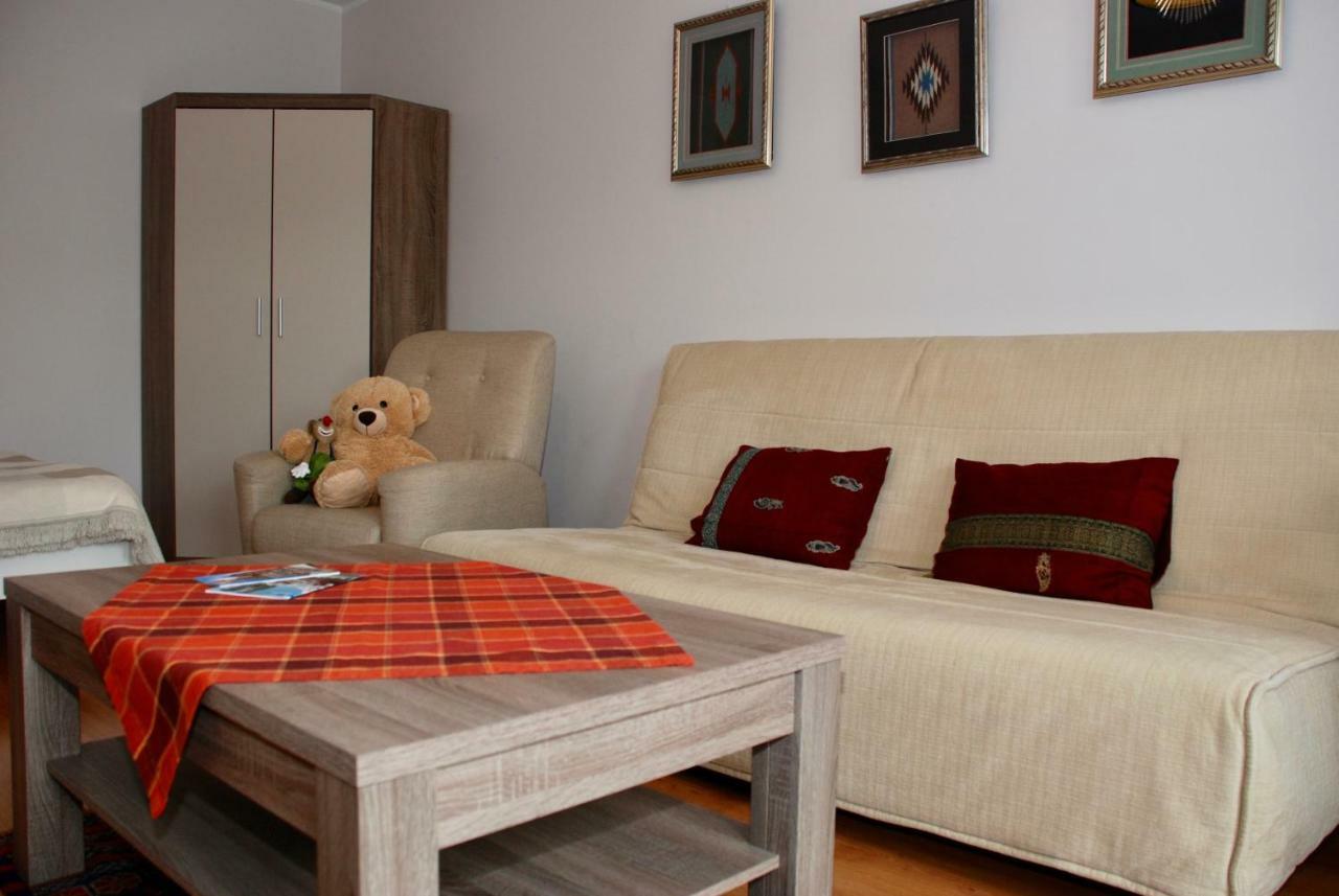 Apartment Amur Krakow Bagian luar foto